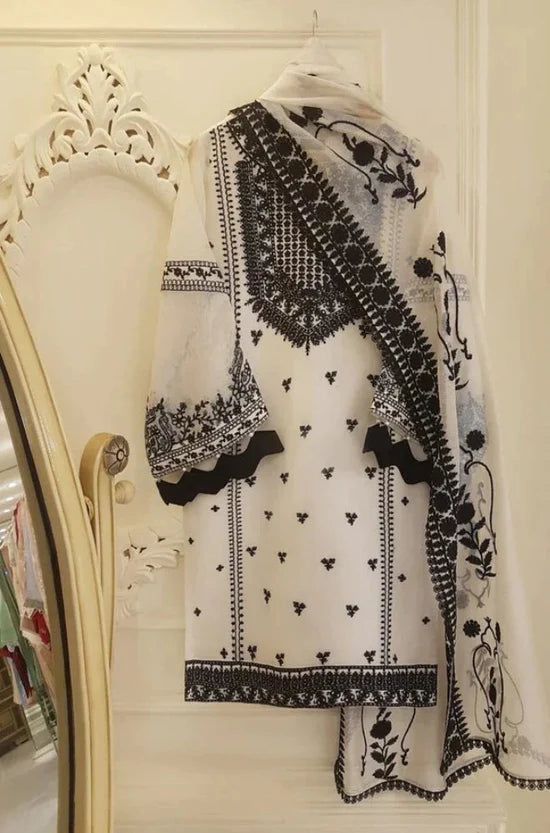 AGHA NOOR-3PC LAWN HEAVY EMBROIDERED SHIRT WITH EMBROIDERED BAMBER CHIFFON DUPATTA-NC-2657