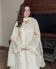 IZNIK-3PC LAWN HEAVY EMBROIDERED SHIRT WITH ORGANZA EMBROIDERED DUPATTA AND TROUSER-NC-2699